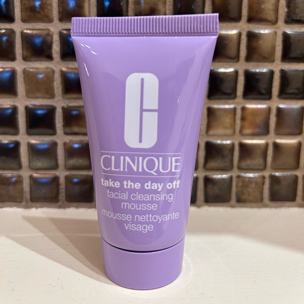 Clinique Take the Day Off